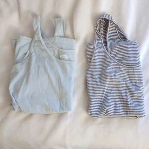 2 old navy tops